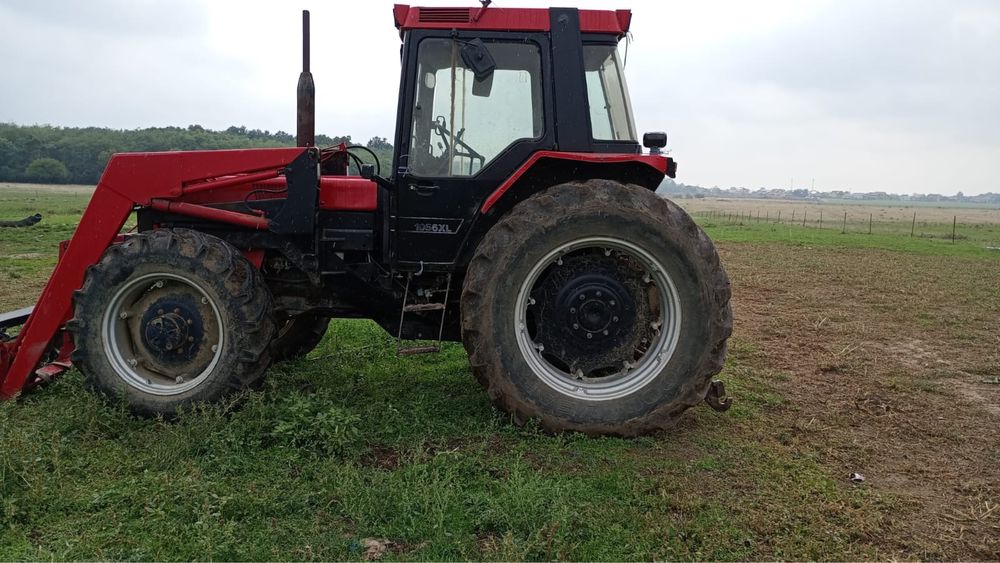 Vand tractor Case 1056 XL