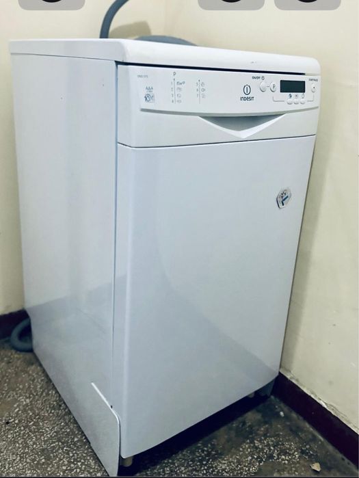 DEFECTA masina spalat vase indesit