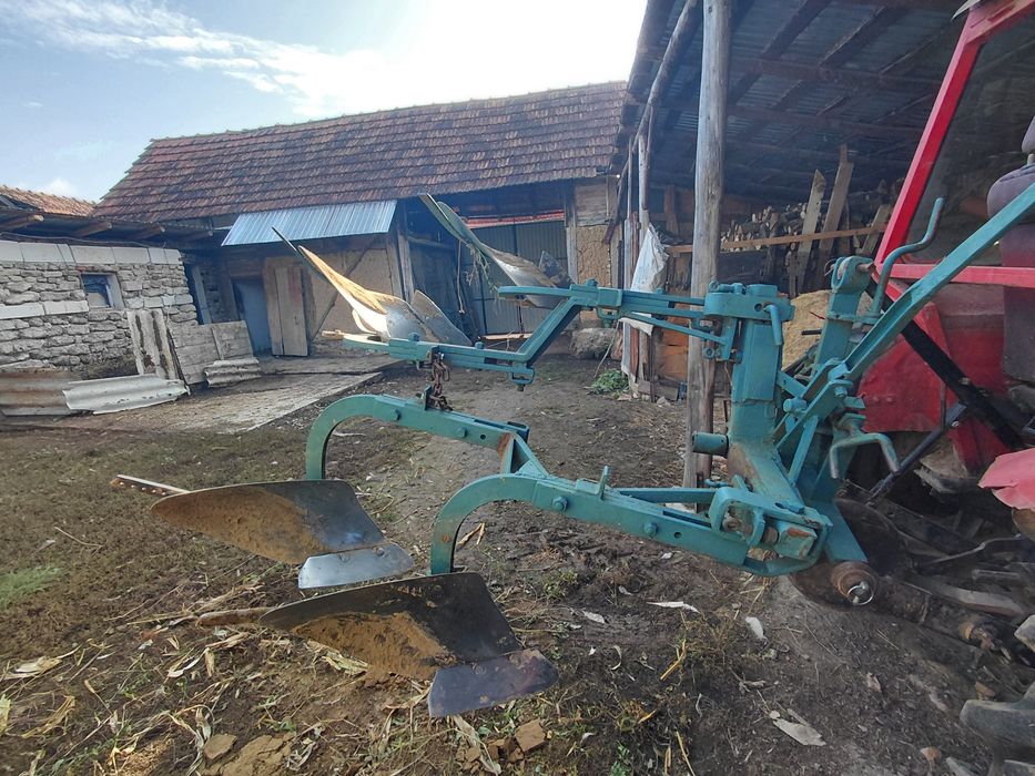 Plug reversibil woghel