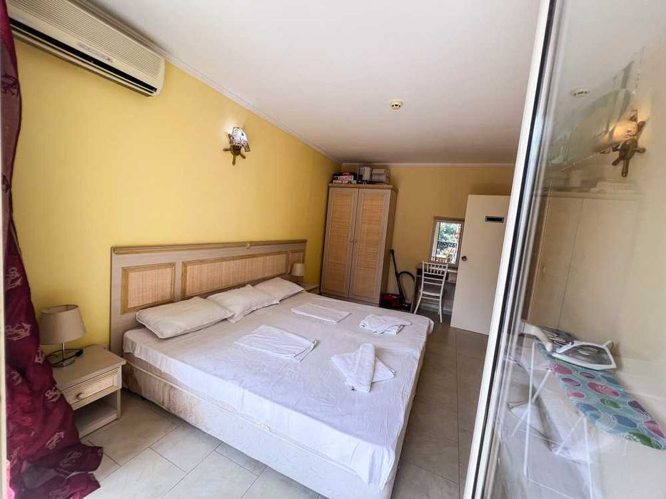 Продава се Двустаен апартамент в к.к. Слънчев бряг - 54 кв.м за 1204 €/кв.м - Снимка #16