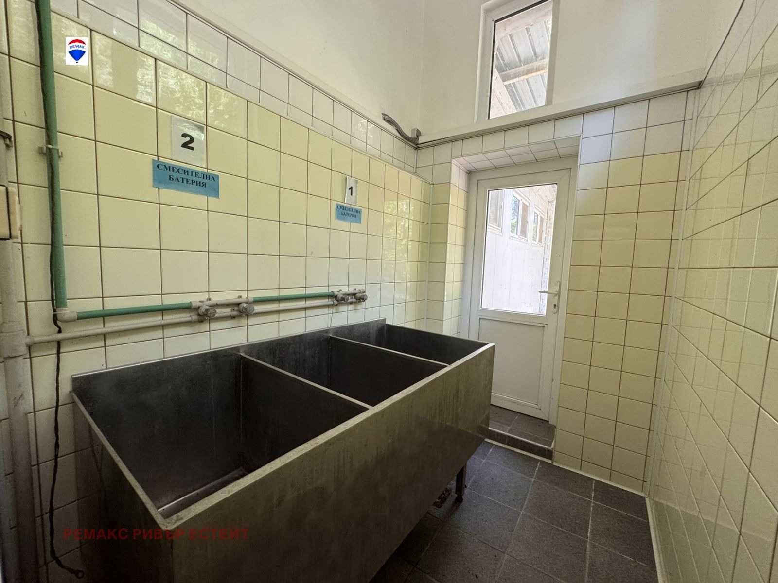 Индустриален имот за под наем промишлена зона Запад, гр. Русе