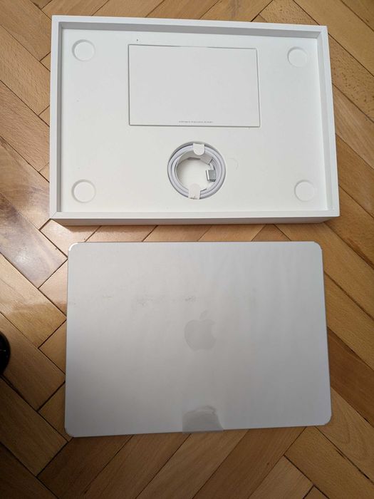 MacBook Air 13 inch