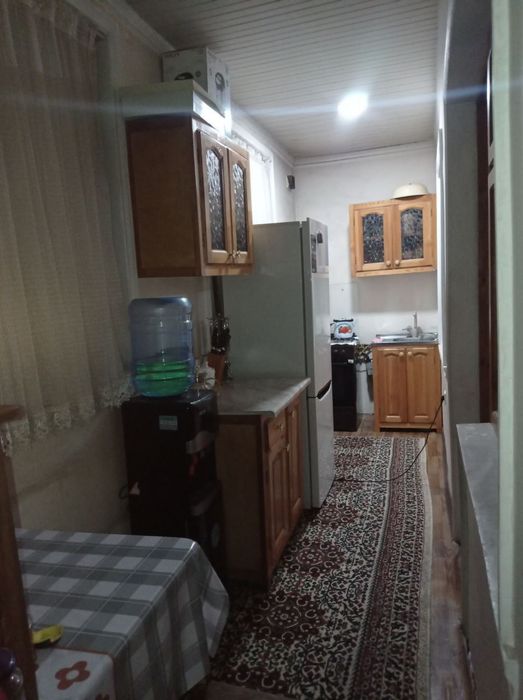 Izza Tokzor"Kamchatka" mahallasi 2 xona sotiladi