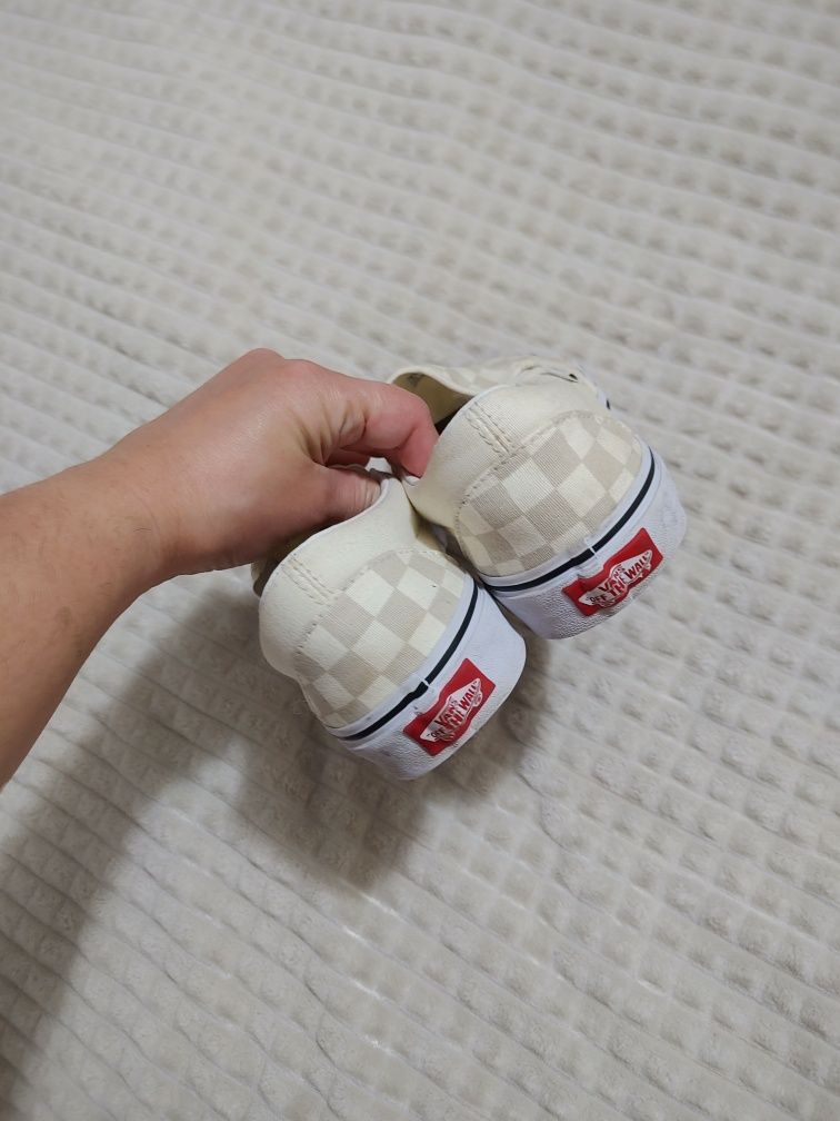 Оригинални кецове Vans