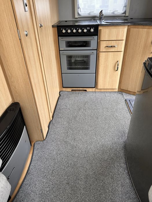 Каравана 2/3 места