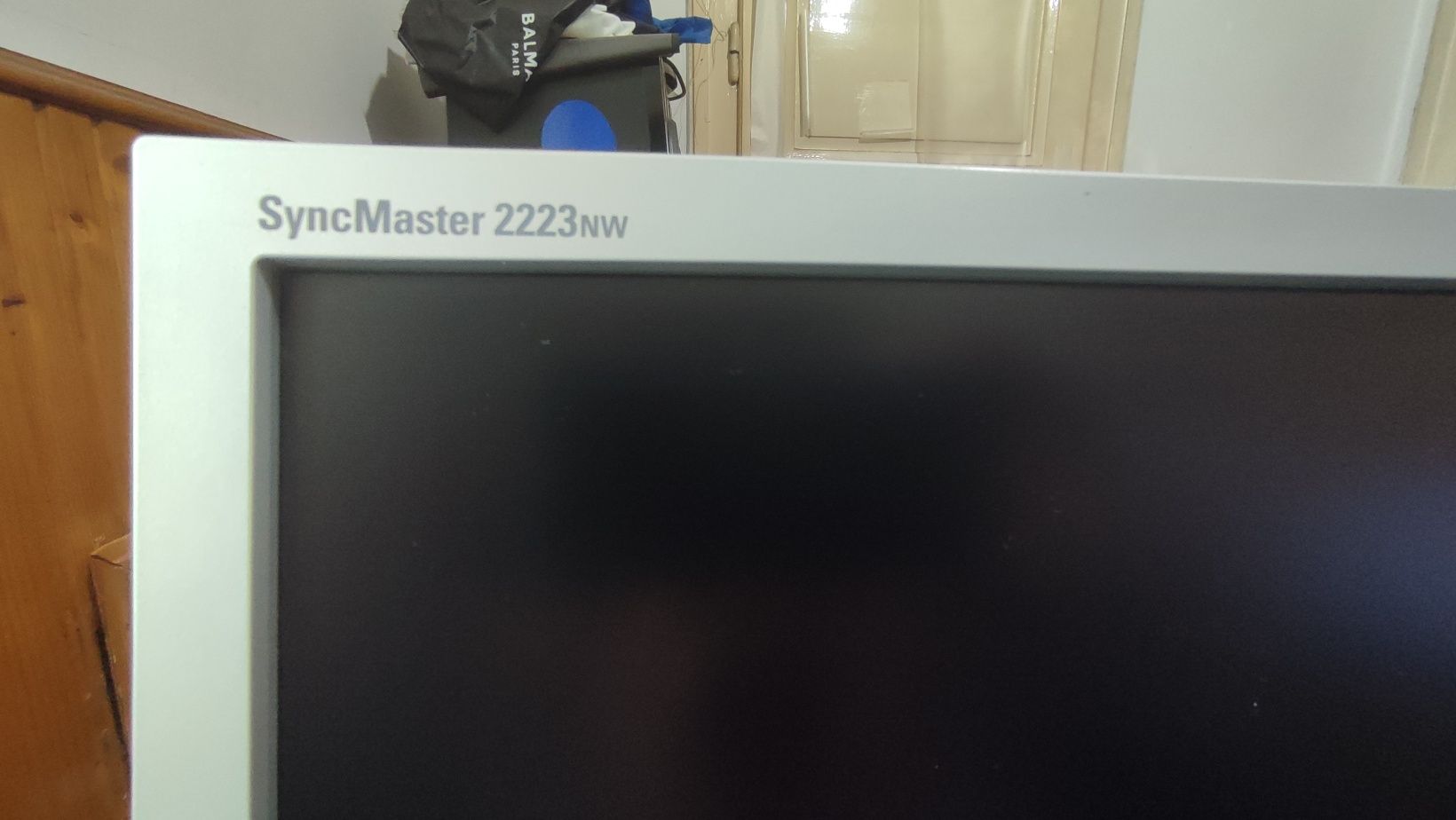 Monitor SAMSUNG SyncMaster 22 Inch