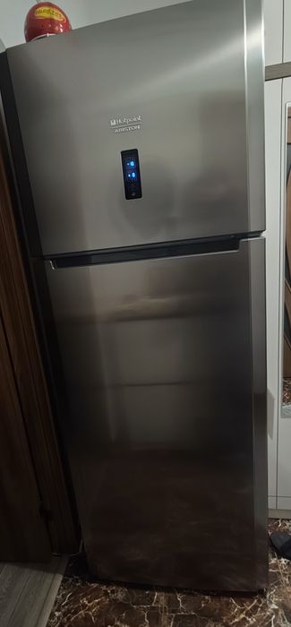 Frigider/combina frigorifica Ariston Hotpoint 457 L