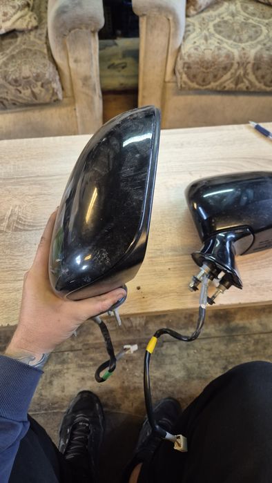 Оригинални Ел.Огледала за Тойота Авенсис  Т27 2008- 2012г