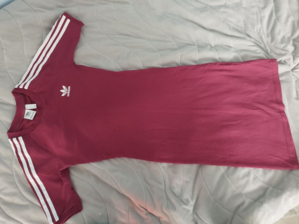 Спортна рокля Adidas XS