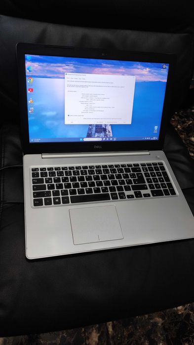 Laptop Dell Inspiron 5570  AMD R7 M450 4GB