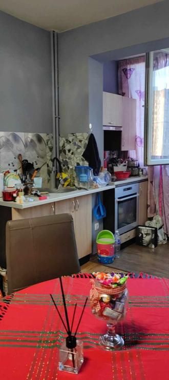 Двустаен апартамент в ж.к. Връбница 1.