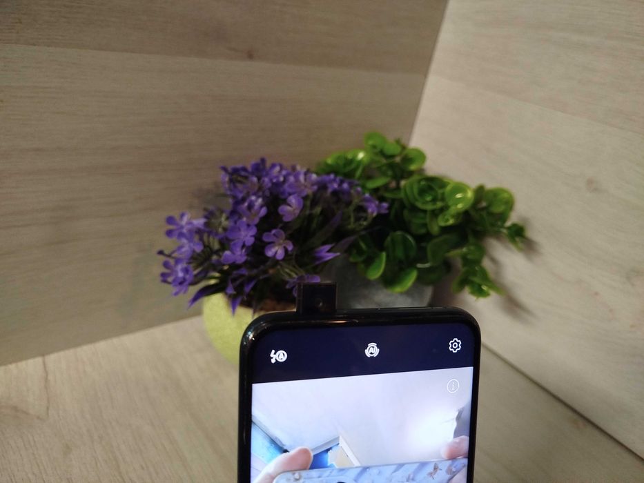 Huawei P Smart Z – 64GB / 4GB RAM/Много запазен/Изскачаща селфи камера