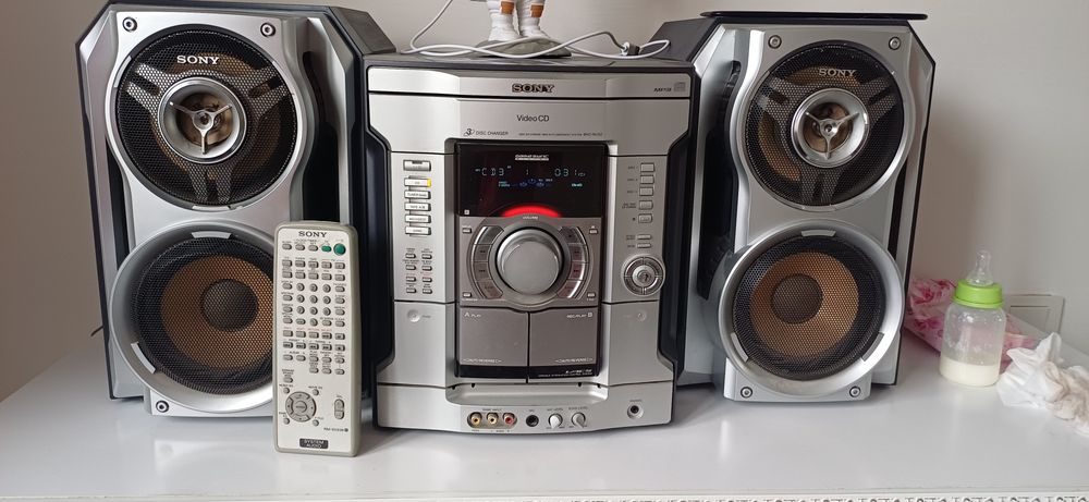 SONY Музыкальный цертр