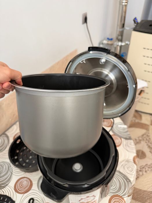 Milticooker под налягане TEFAL CY505E 25 програми