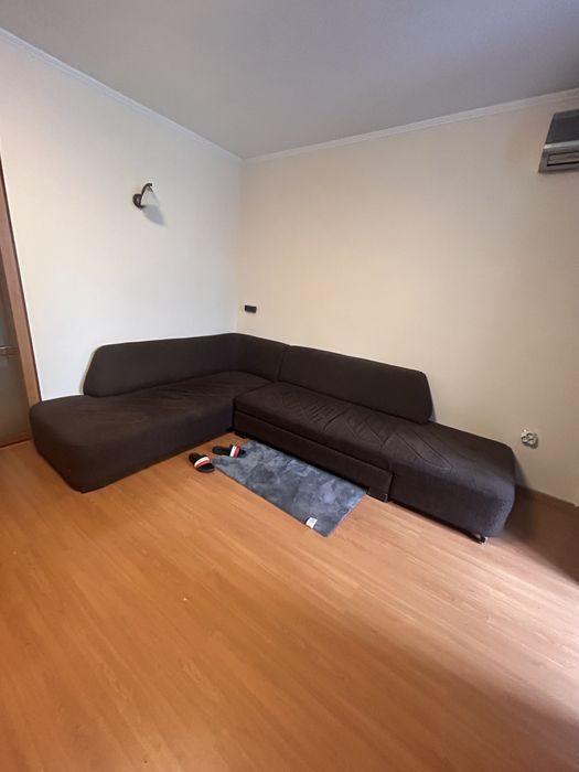 Диван 220 300 в отлично състояние