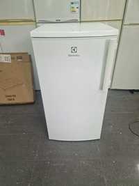Хладилник с фризер Electrolux A++ 123 см