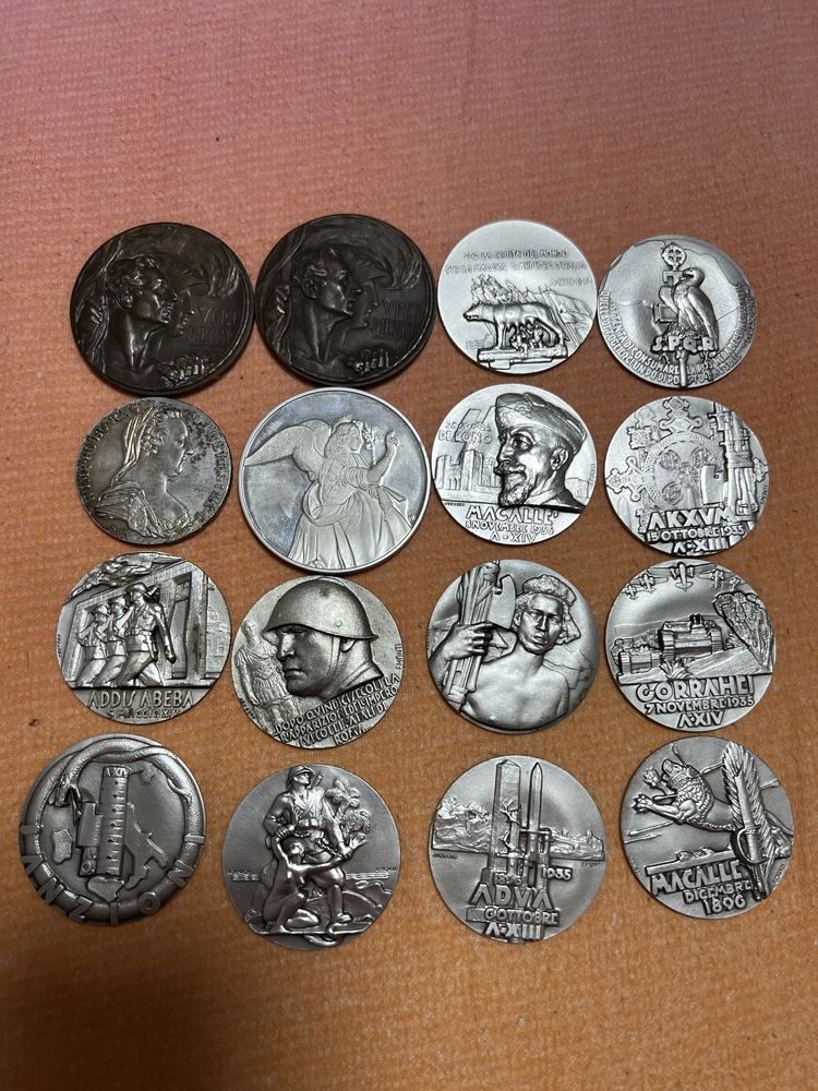 Monede vechi din argint
