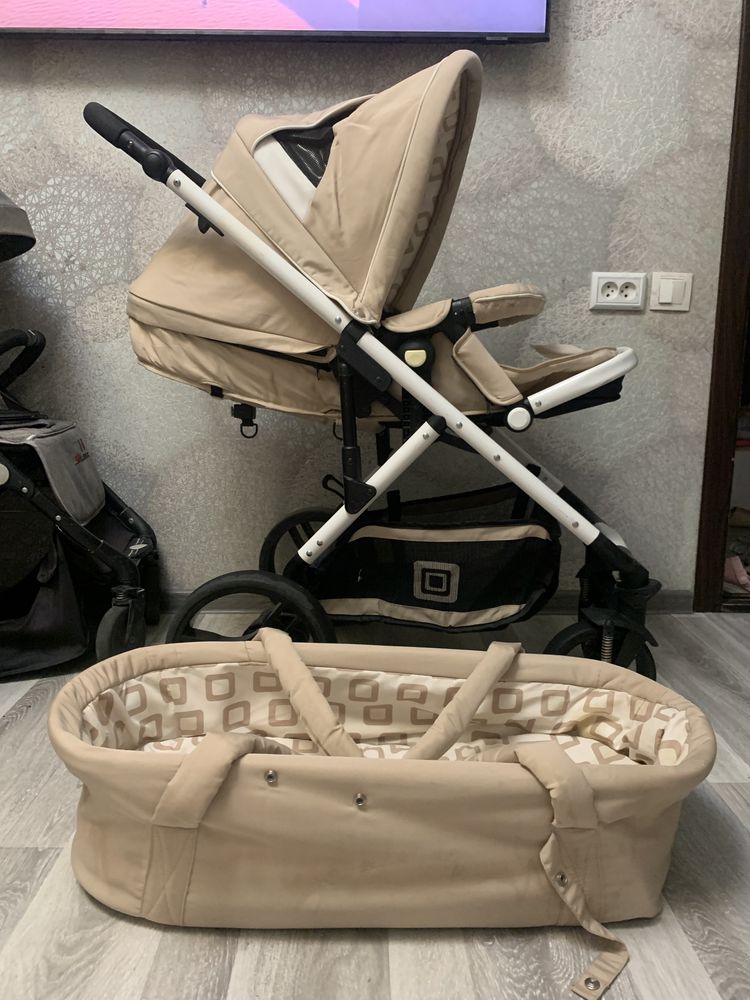 Продам коляску Mon