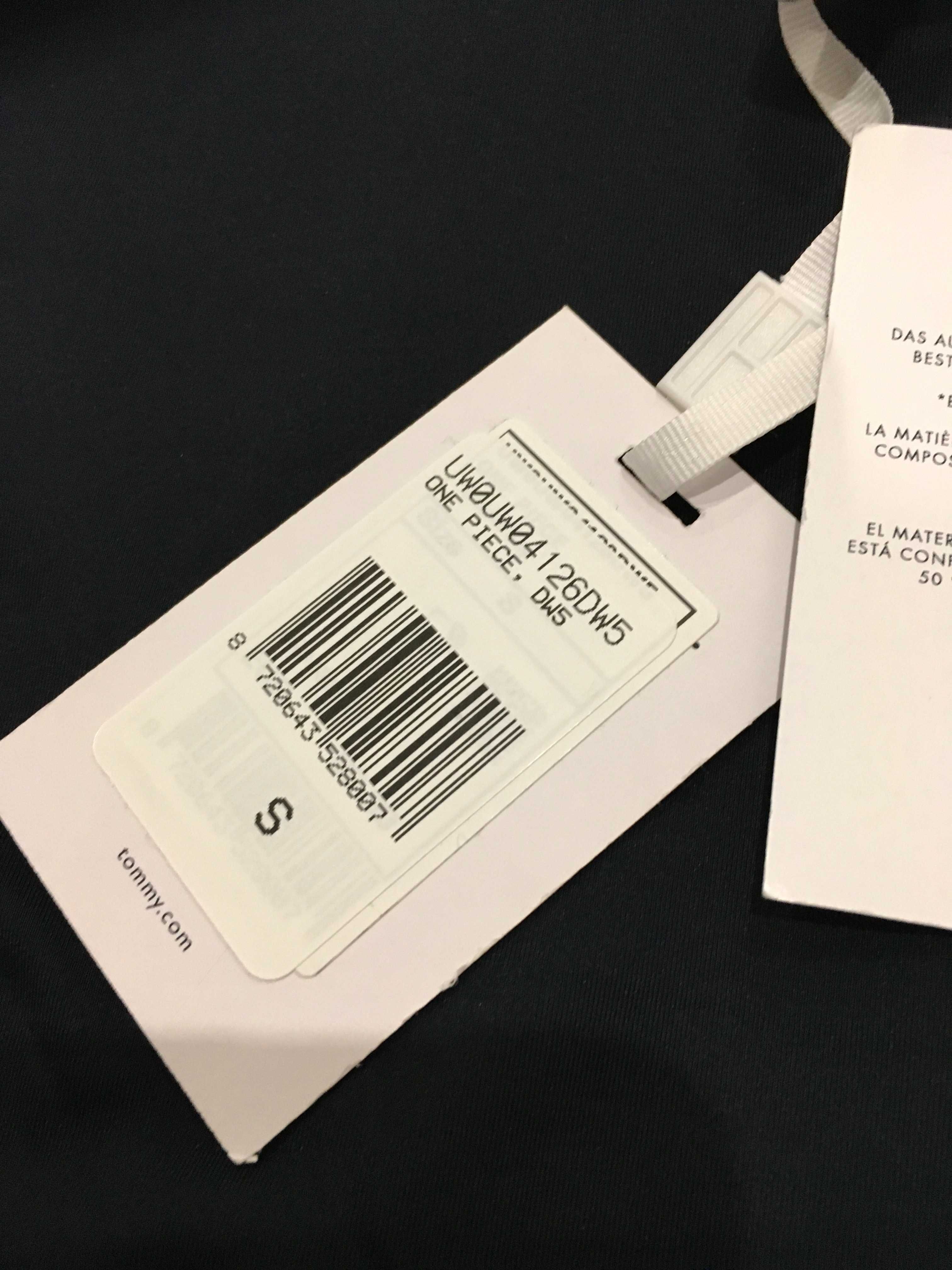 Tommy Hilfiger цял бански S