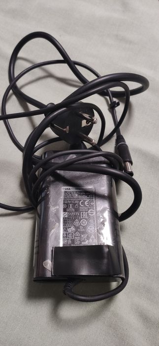 Оригинален Адаптер 65в / Зарядно за лаптоп DELL 65w