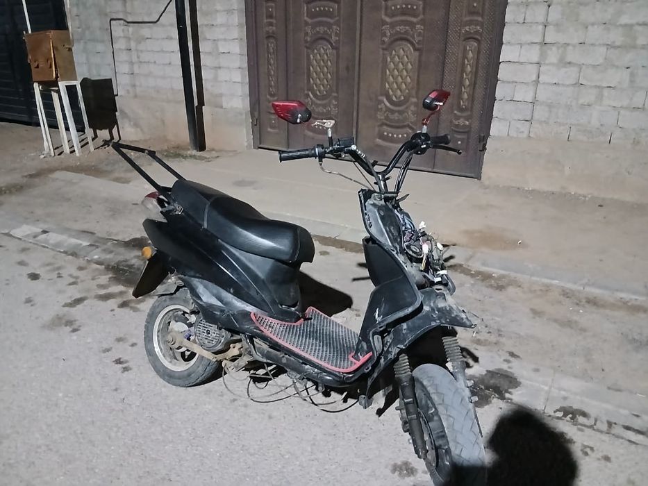 Мопед сатылады м8 165 куб нақты алатындар жазсын бағасын келісеміз.