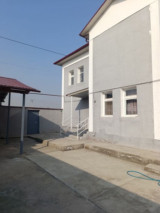 Ўзимни уйимни сотаман.Маклермасман.Ҳовли сотилади,4 сотих ховли