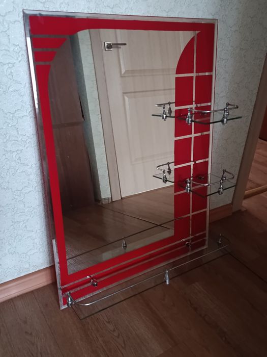 Зеркало в ванную комнату