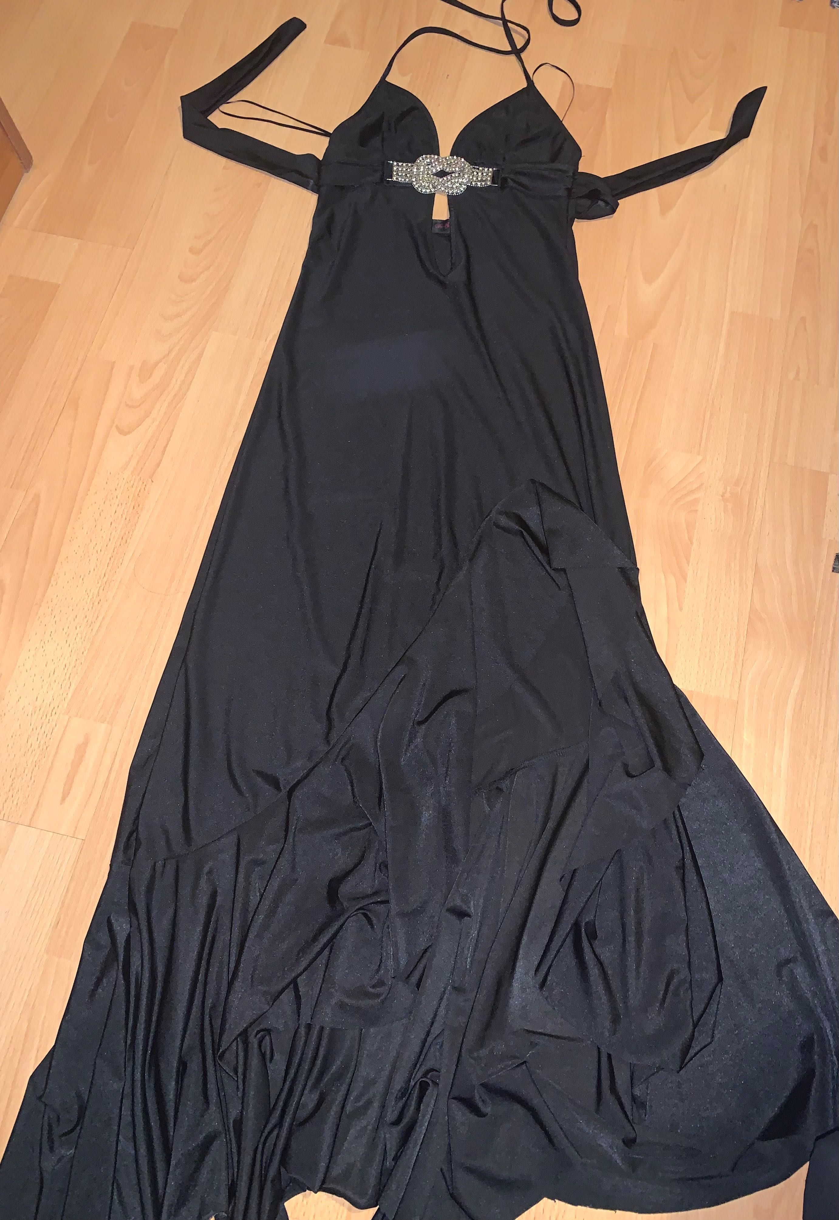Официална дълга черна рокля размер М