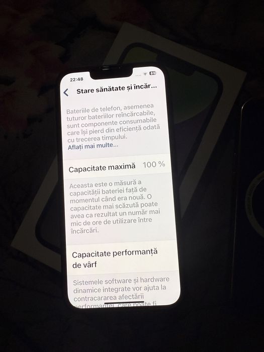 Vand iphone 14 impecabil