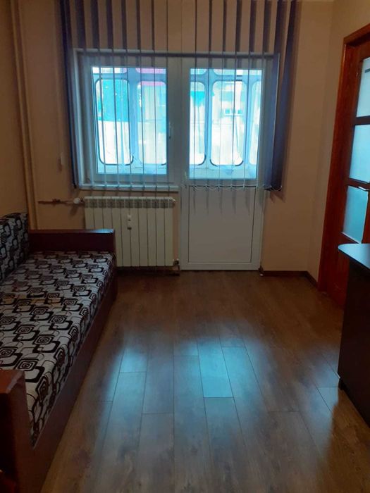 Inchiriez garsonieră, Suceava, zona Penny Burdujeni, strada Eroilor.