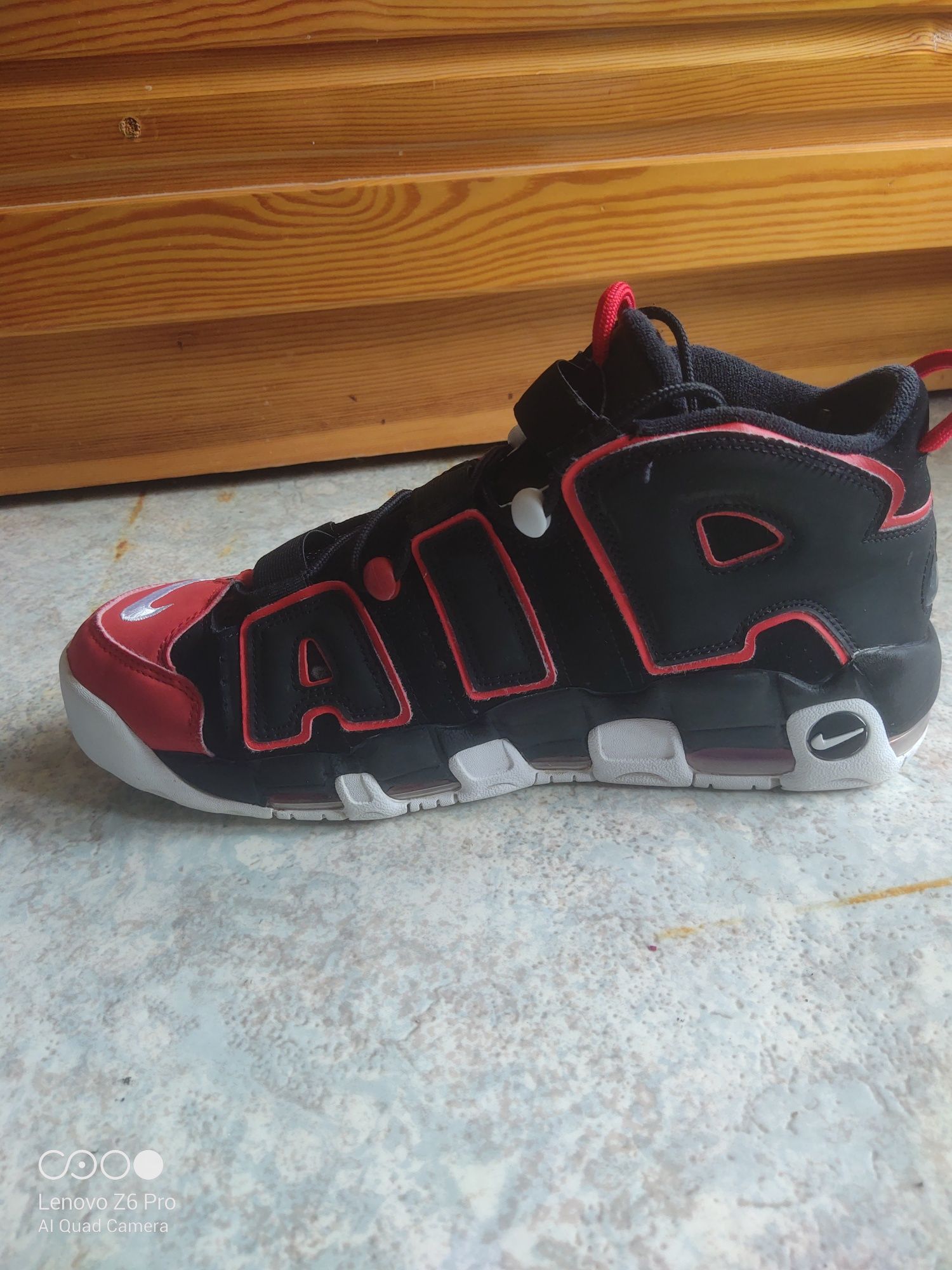 Nike Air more uptendo(red)