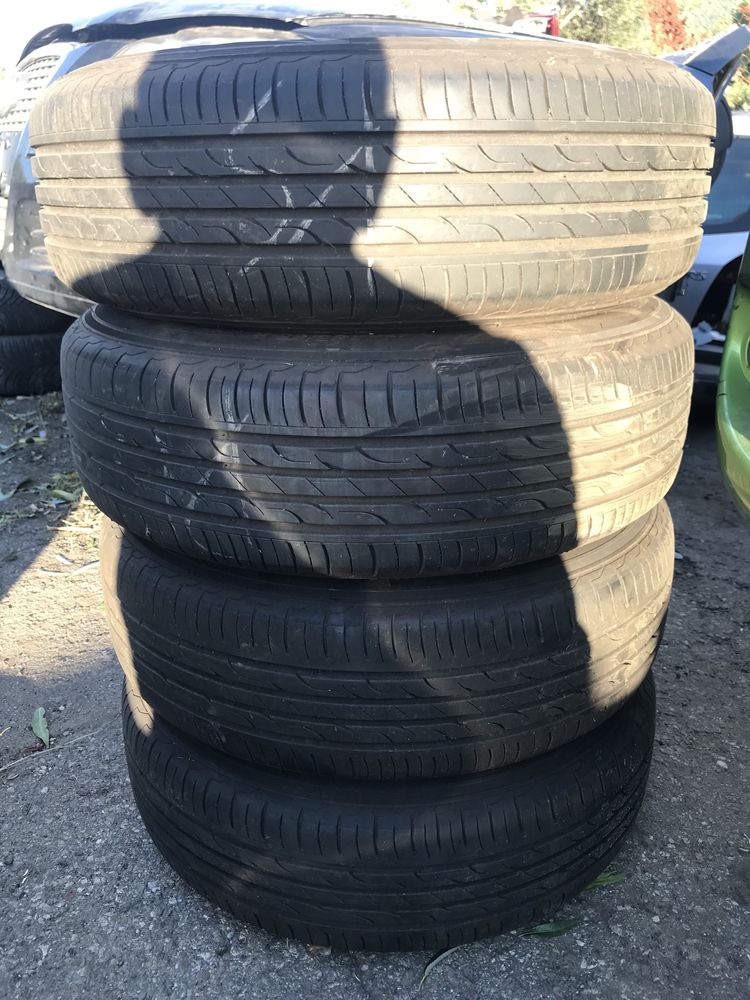 Джанти с гуми фиат 185/65/15 дот23