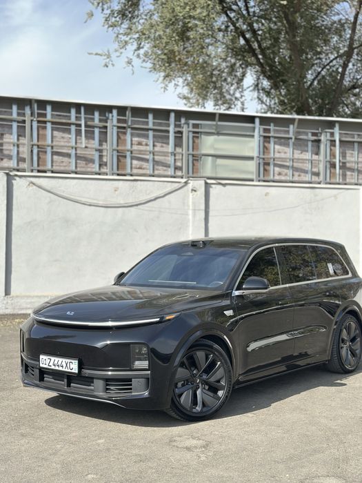 Lixiang L9 Ulra 2024 Qoraga qora