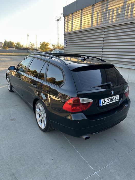 Продавам бмв Е91 320 дизел 163