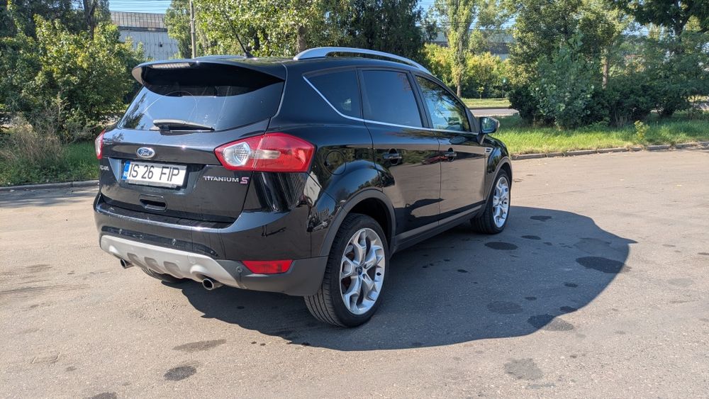 Ford kuga titanium  s 2012