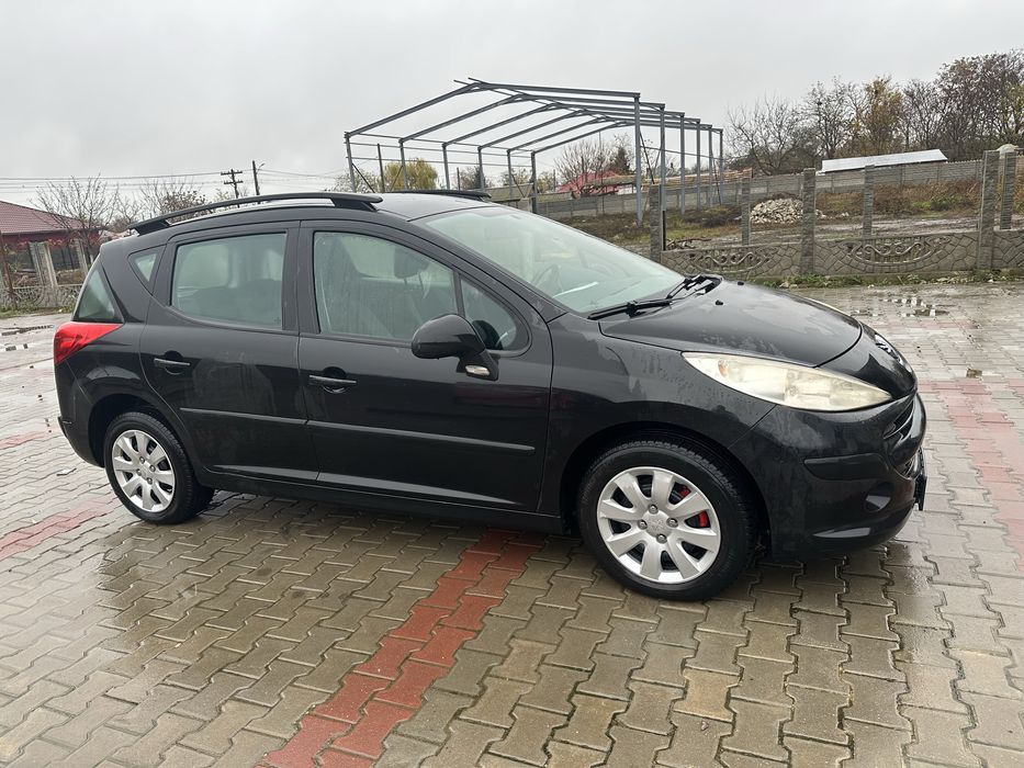 Pegeout 207 SW 1.4 benzina