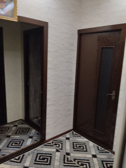 Продаётся 3-х комнатная квартира в Чирчике, 10 м/район
