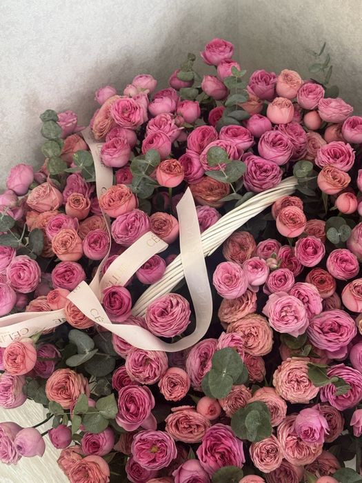 Красивая корзинка букет цветов