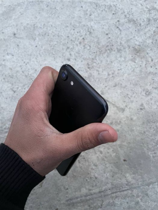 Iphone 7 sotiladi holati ideal 450.000 som