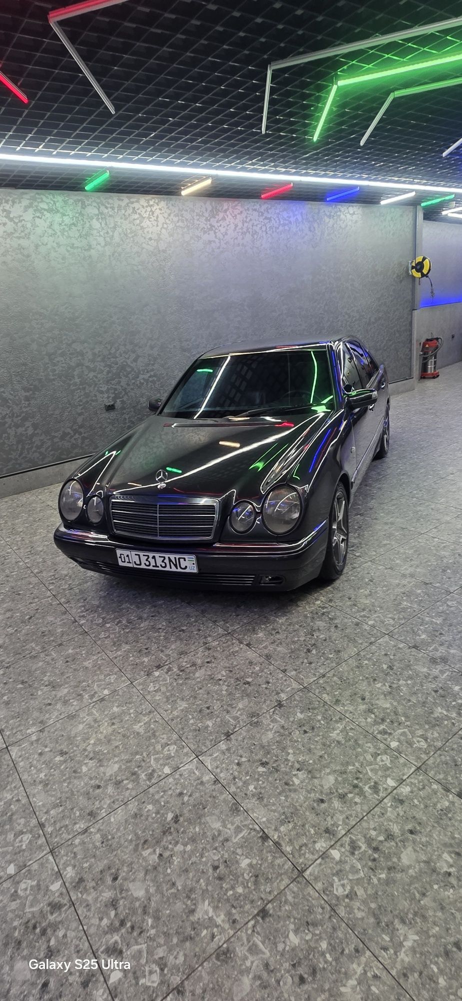 Mercedes w210 sotiladi