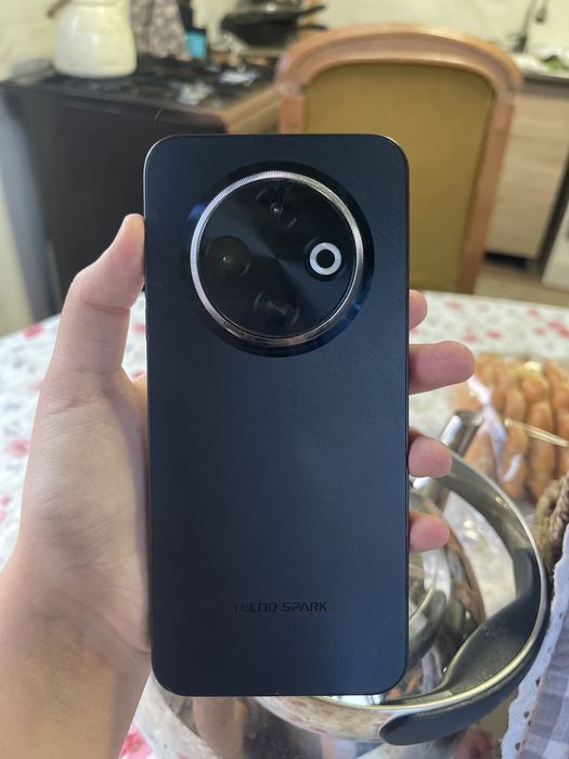 продам телефон Tecno