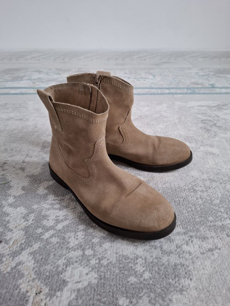Продам сапоги zara