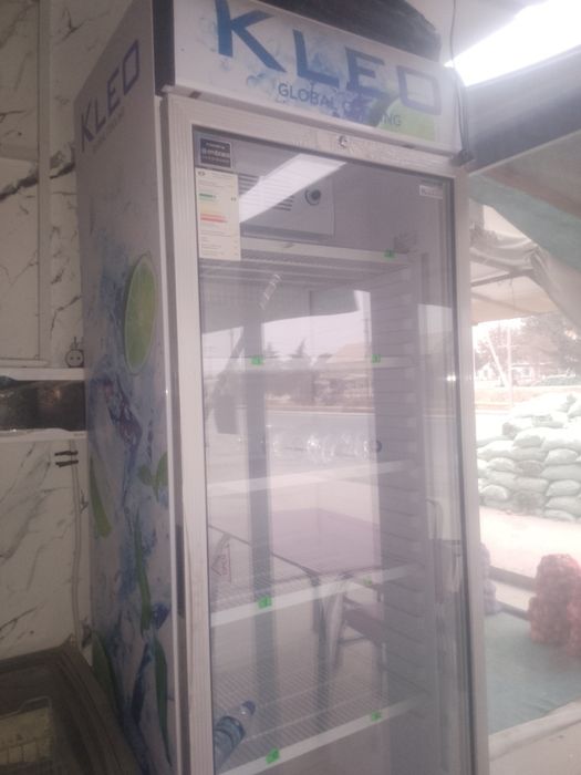KLEO vitrina xoladelnik