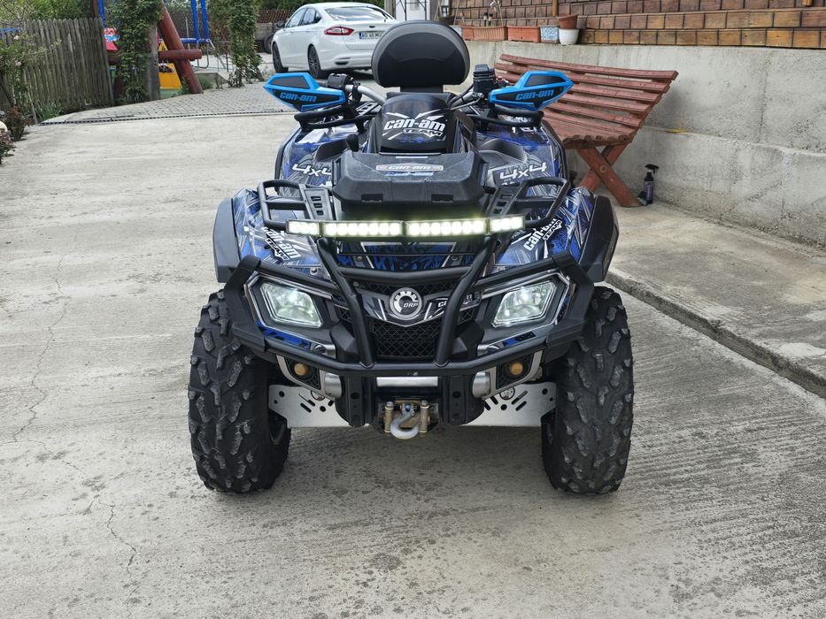 Can Am  Outlander 800R