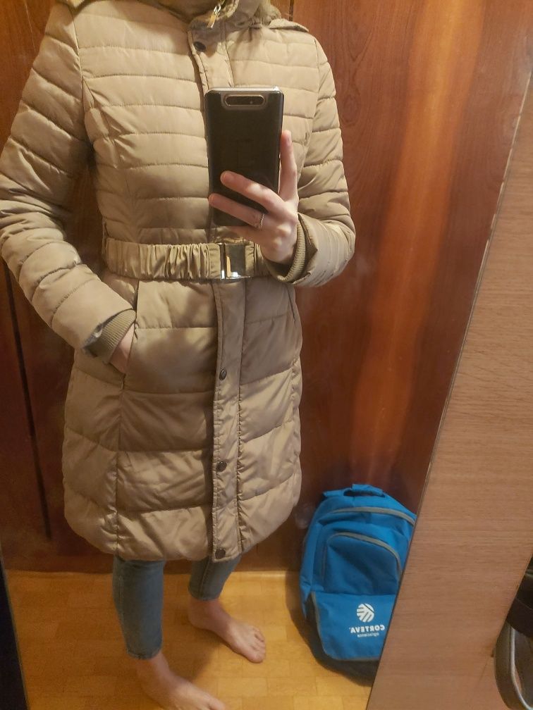 Бежово дебело яке