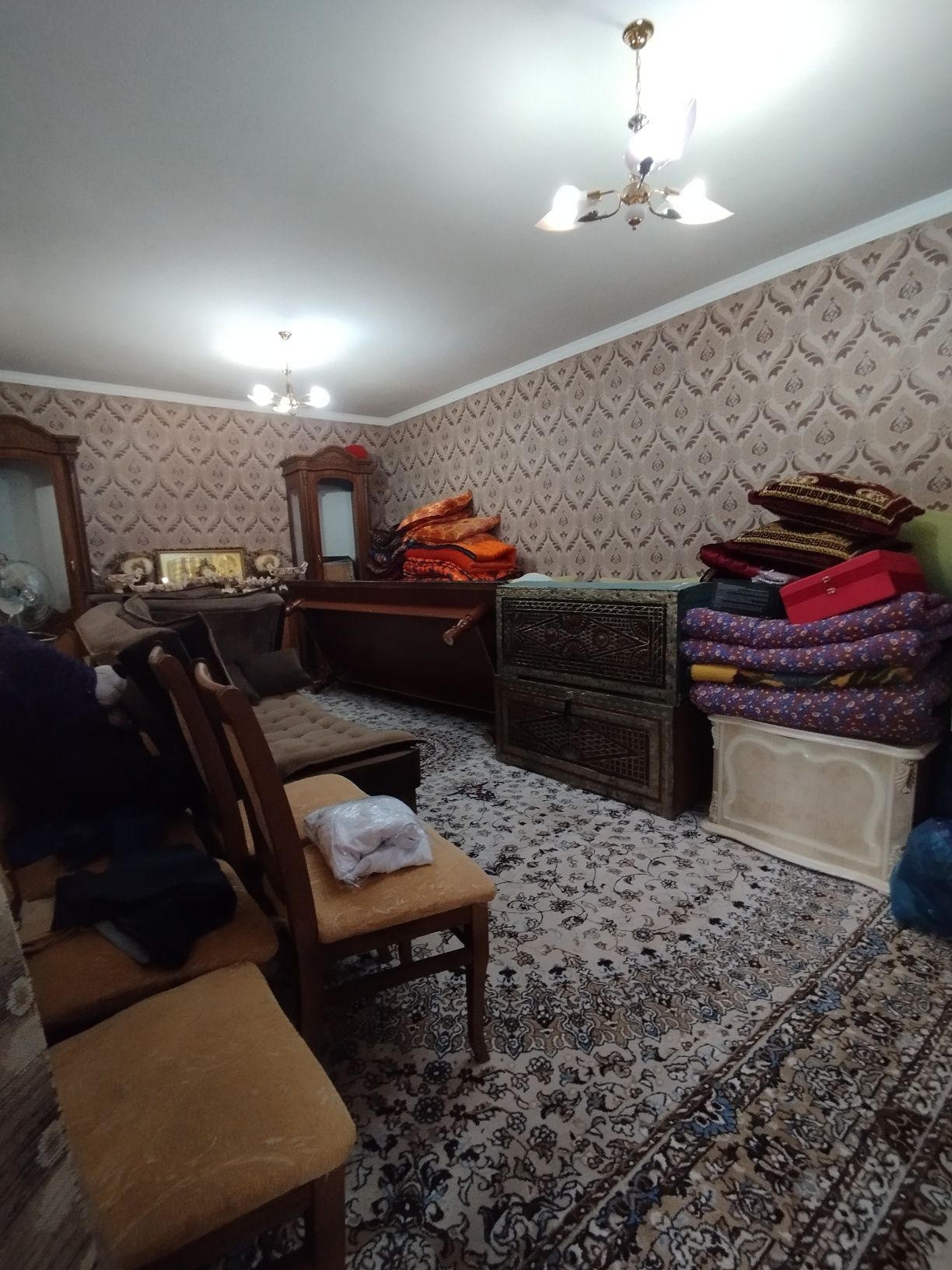 Чирчик шахар Троицкида уй сотилади
