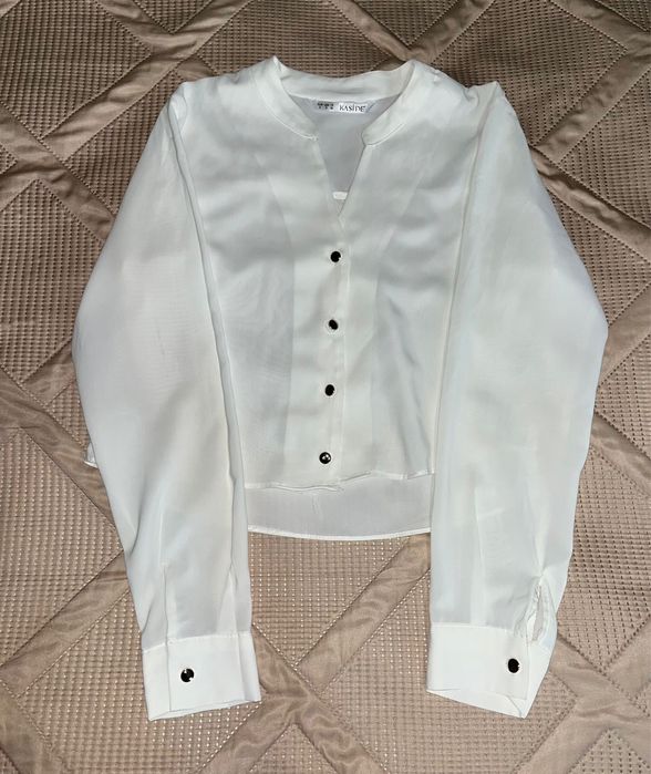 Продам Белую рубашку