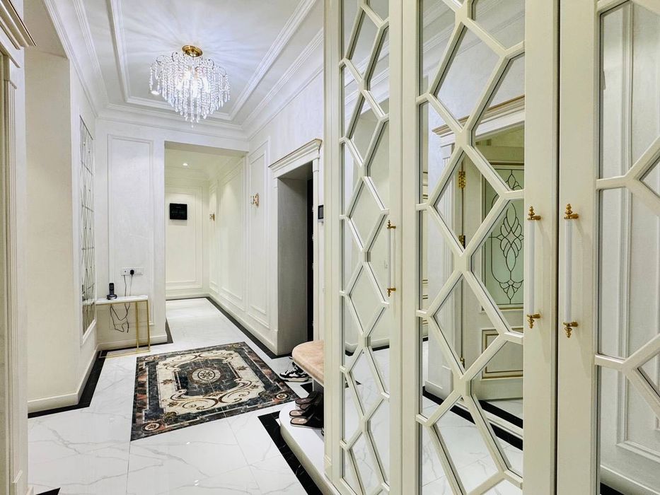 Паркентский Новостройка 4х-комн ор.:Клиника Вита Альянс