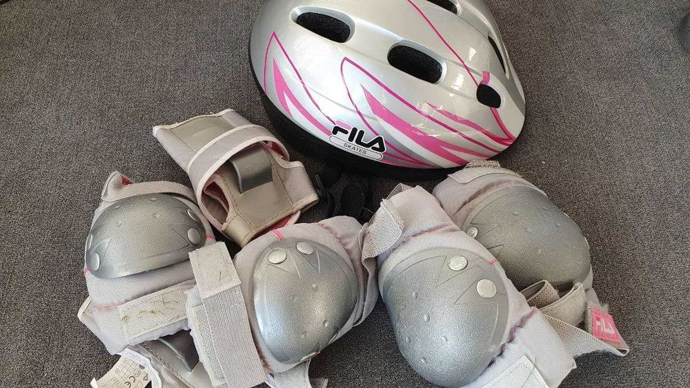 Fila комплект защита ролери за момиче