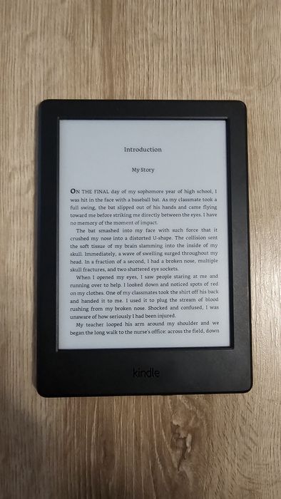 Ebook reader Kindle gen 8th 5000 carti in romana